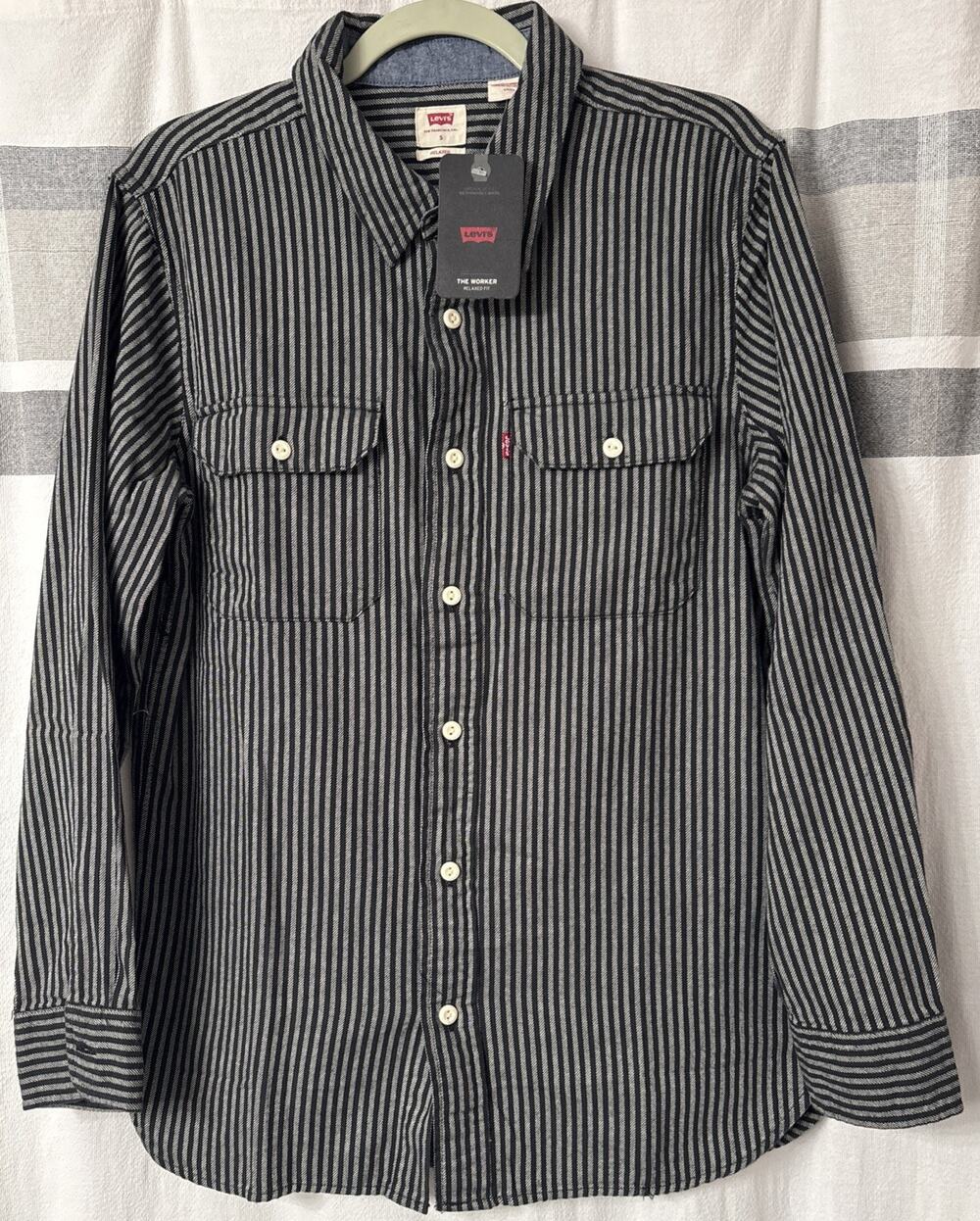 NWT Levi's Workwear Classic Worker Shirt Small Gray Black Pinstripe Long Sleeve
